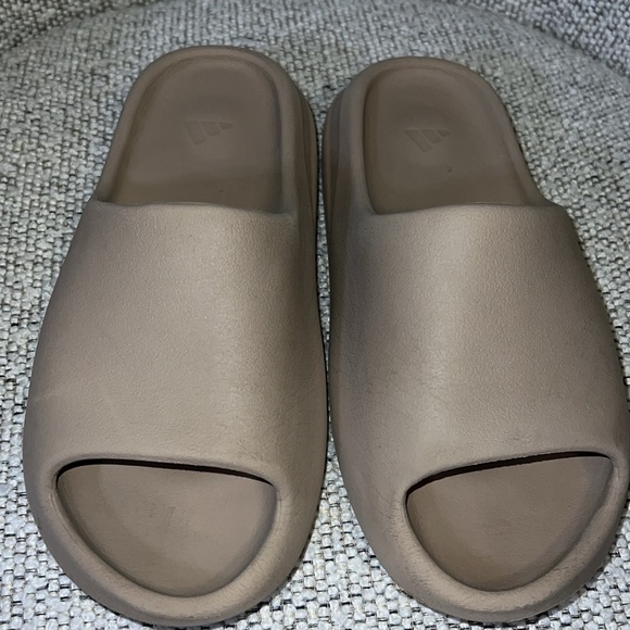 adidas gazelle silver green womens Adidas Yeezy Slide Pure (Restock)